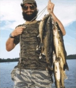  Love Fishing 